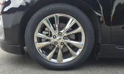 Kia Canival 2019, 73856 км, за 16082.45 USD