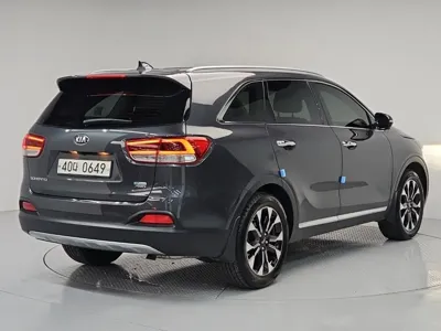 Kia Sorento 2016, 167572 км, за 7548.9 USD