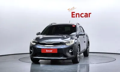 Kia Stonic 2018, 124066 км, за 5645.27 USD