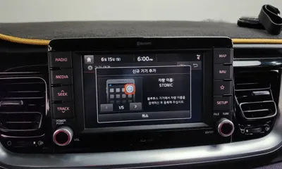 Kia Stonic 2018, 124066 км, за 5645.27 USD - фото 30