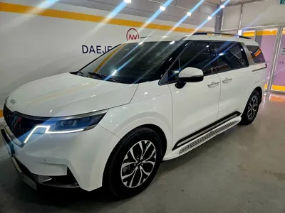 Kia Canival 2023, 60800 км, за 19804.57 USD