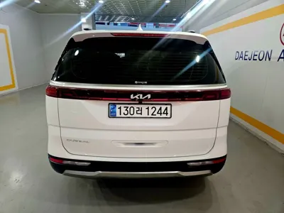 Kia Canival 2023, 60800 км, за 19804.57 USD