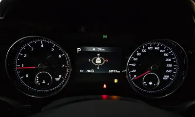 Hyundai Grandeur 2020, 68919 км, за 15460.85 USD - фото 8
