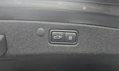 Hyundai Grandeur 2020, 68919 км, за 15460.85 USD - фото 20
