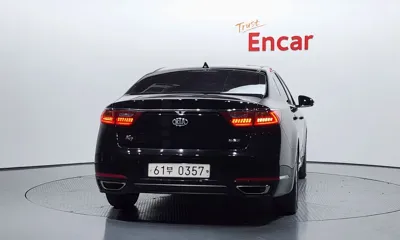 Kia K7 2016, 182020 км, за 4558.97 USD
