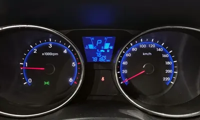 Hyundai Tucson 2013, 78182 км, за 3744.09 USD - фото 8