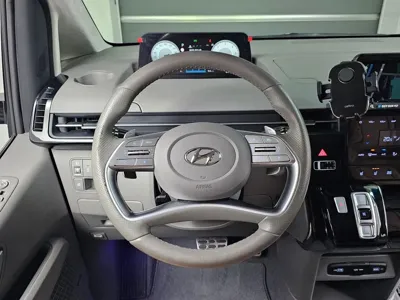 Hyundai Staria 2024, 60000 км, за 24204.16 USD - фото 13