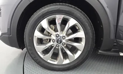 Kia Sorento 2018, 118541 км, за 12052.12 USD