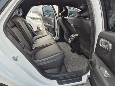 Hyundai Ioniq6 2025, 14603 км, за 22187.21 USD - фото 12