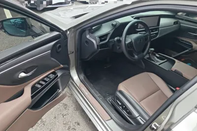 Lexus ES 2023, 9900 км, за 31029 USD - фото 26
