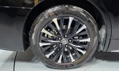 Toyota Alphard 2024, 5028 км, за 71233.47 USD