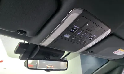 Toyota Alphard 2024, 5028 км, за 71233.47 USD - фото 18