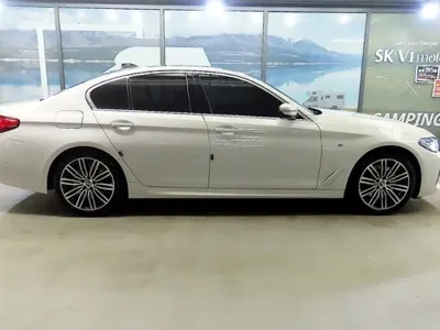 BMW 5-Series 2020, 73208 км, за 23296.57 USD