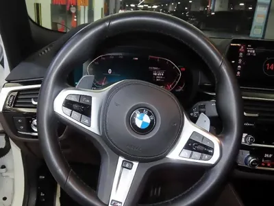 BMW 5-Series 2020, 73208 км, за 23296.57 USD - фото 8