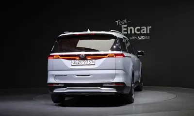 Kia Canival 2021, 119155 км, за 17078.29 USD