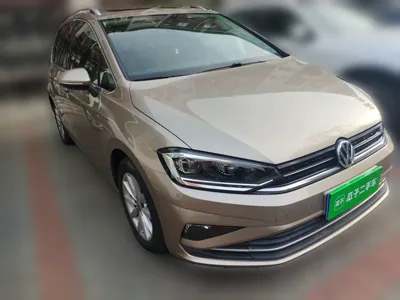 Volkswagen Golf Sportsvan 2019, 71100 км, за 8582 USD - фото 3