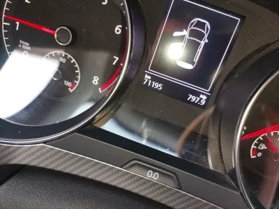 Volkswagen Golf Sportsvan 2019, 71100 км, за 8582 USD - фото 13
