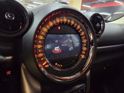 MINI Countryman 2016, 43195 км, за 5842.2 USD - фото 12