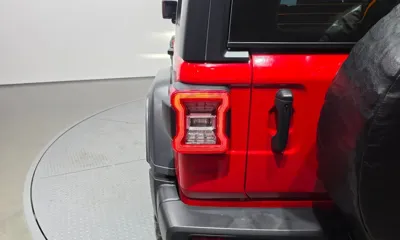 Jeep Wrangler 2022, 20630 км, за 27504.27 USD - фото 23