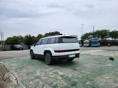 Hyundai Santafe 2024, 79342 км, за 20810.58 USD