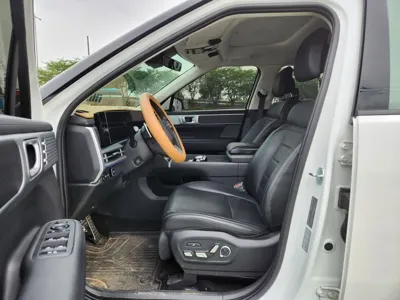 Hyundai Santafe 2024, 79342 км, за 20810.58 USD