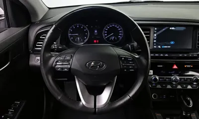 Hyundai Avante 2020, 58383 км, за 9602.64 USD - фото 13