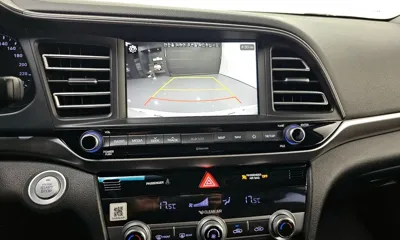 Hyundai Avante 2020, 58383 км, за 9602.64 USD - фото 18