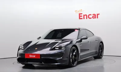 Porsche Taycan · 2021 год