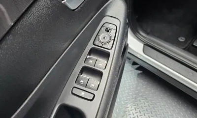 Hyundai Santafe 2020, 79888 км, за 12182.42 USD - фото 17