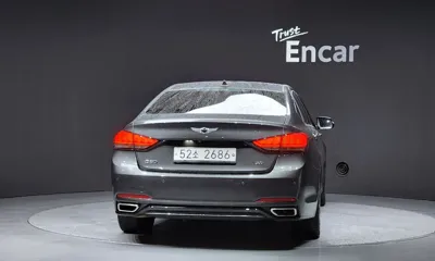 Genesis G80 2017, 109851 км, за 10733.81 USD