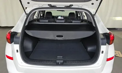 Hyundai Tucson 2020, 96758 км, за 10245.91 USD - фото 20
