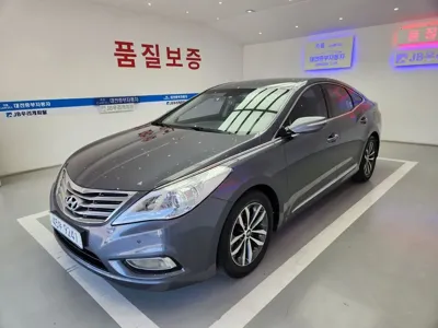 Hyundai Grandeur 2012, 154856 км, за 2822.63 USD