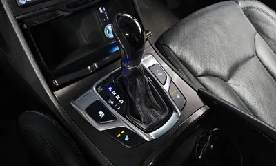 Hyundai Grandeur 2015, 135302 км, за 3741.63 USD - фото 9
