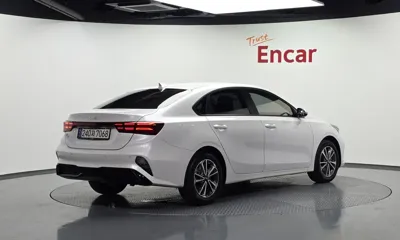 Kia K3 2023, 29636 км, за 15682.03 USD
