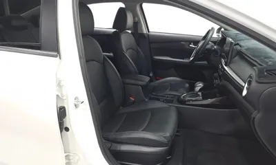 Kia K3 2023, 29636 км, за 15682.03 USD - фото 12