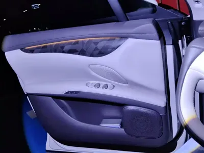 IM IM LS6 2024, 42600 км, за 21954.04 USD