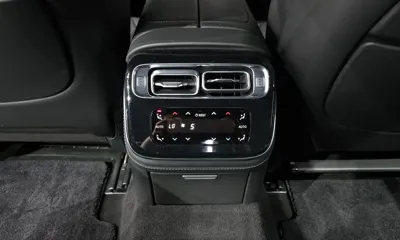 Mercedes-Benz S-Class 2021, 51692 км, за 60912.08 USD - фото 34