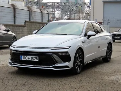 Hyundai Sonata 2024, 24038 км, за 17112.65 USD