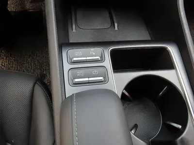 Hyundai Sonata 2024, 24038 км, за 17112.65 USD - фото 13