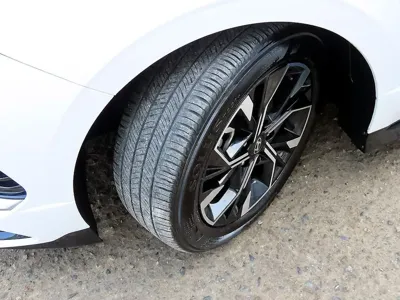 Hyundai Sonata 2024, 24038 км, за 17112.65 USD - фото 20