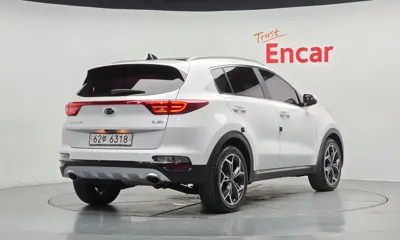 Kia Sportage 2019, 129996 км, за 9124.33 USD