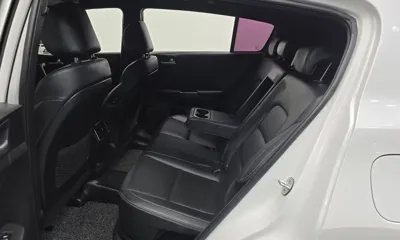 Kia Sportage 2019, 129996 км, за 9124.33 USD - фото 12