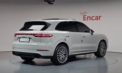 Porsche Cayenne 2023, 24210 км, за 74832.61 USD