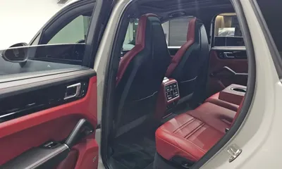 Porsche Cayenne 2023, 24210 км, за 74832.61 USD - фото 26