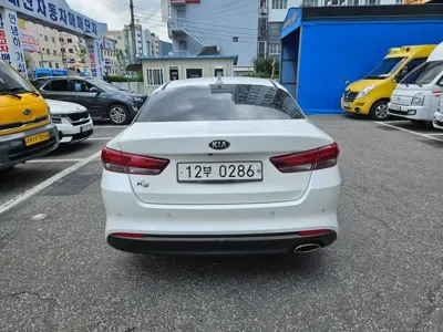 Kia K5 2017, 50502 км, за 6245.13 USD