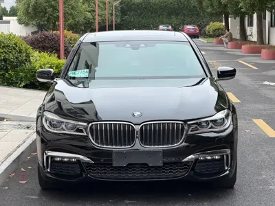 BMW 7 Series 2018, 125000 км, за 30708.65 USD