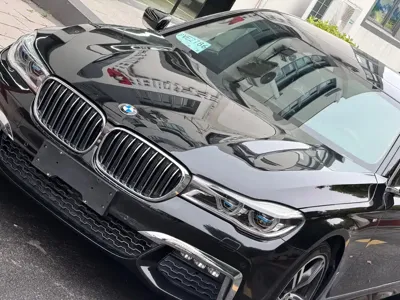 BMW 7 Series 2018, 125000 км, за 30708.65 USD
