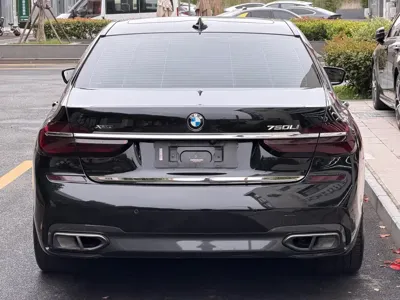 BMW 7 Series 2018, 125000 км, за 30708.65 USD