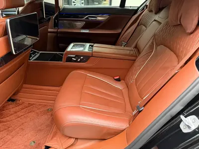 BMW 7 Series 2018, 125000 км, за 30708.65 USD - фото 13