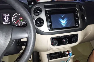 Volkswagen Tiguan 2013, 180100 км, за 4462 USD - фото 13